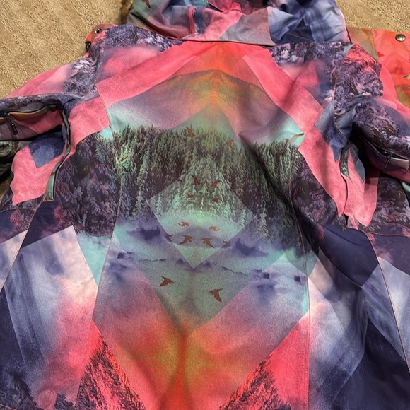 Gsou Snow Juniors small ski jacket - Picture 7 of 11